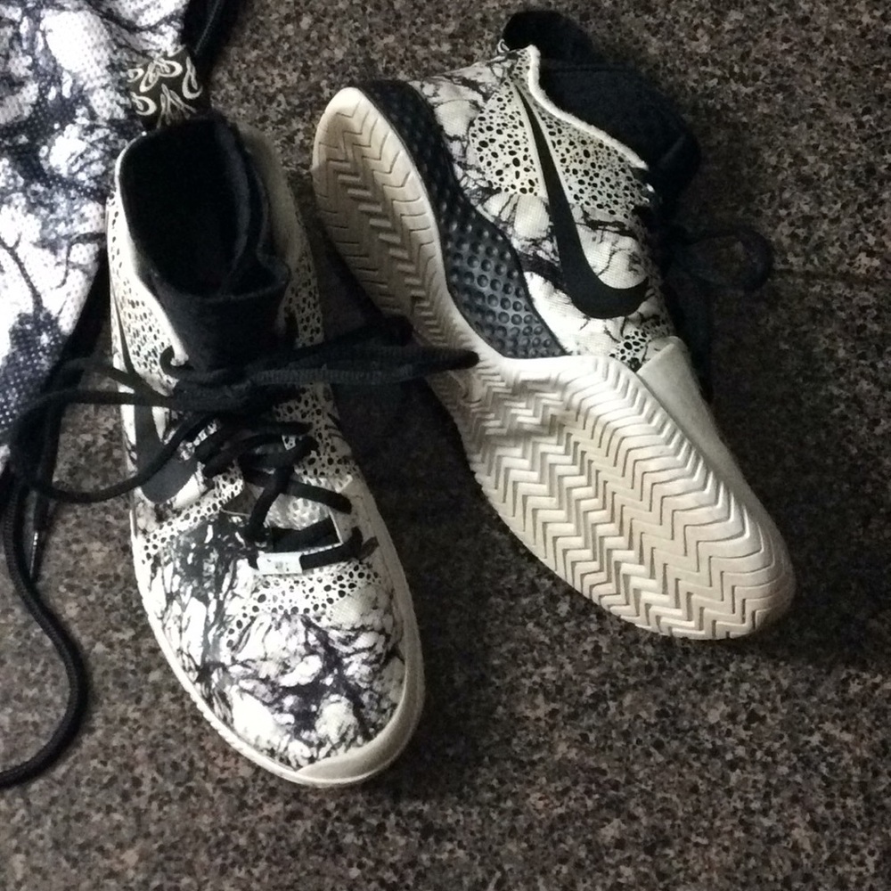 Nike Flair Serena Williams Tennis shoe